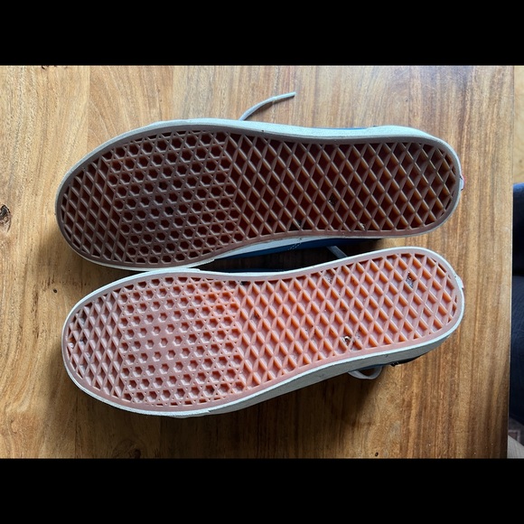 Vans Old Skool lace up low top navy shoes - Picture 7 of 7